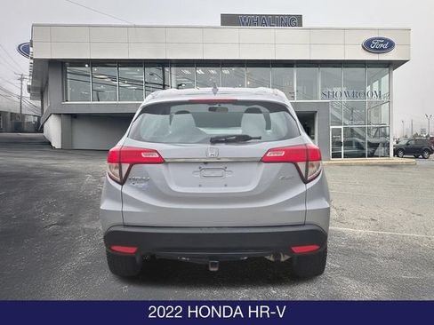 Used 2022 Honda HR-V LX image 7