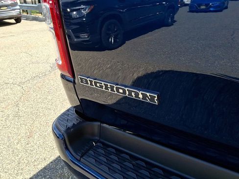 Used 2022 RAM 1500 Big Horn AWD/4WD image 30