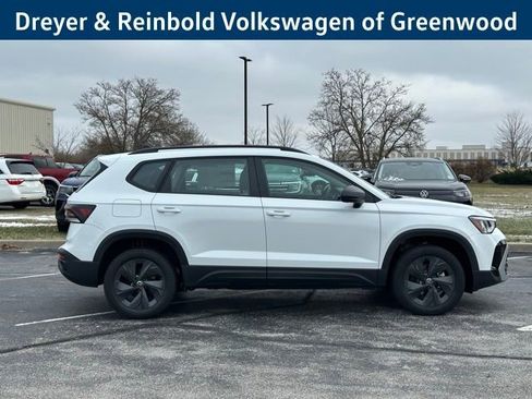 New 2026 Volkswagen Taos S image 8