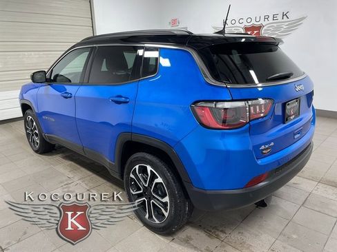 Used 2024 Jeep Compass Limited image 4