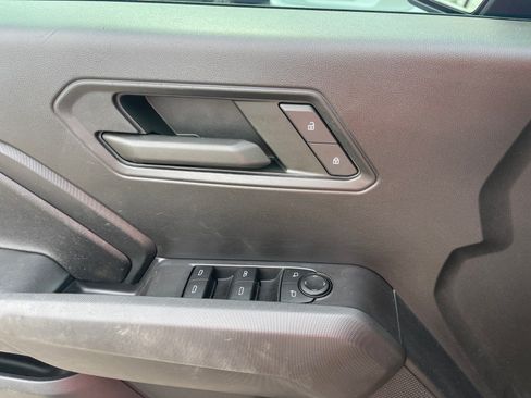 Used 2023 Chevrolet Colorado Trail Boss w/ Technology Package AWD/4WD image 8