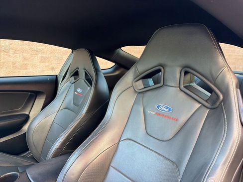 Used 2018 Ford Mustang GT w/ GT Performance Package image 15