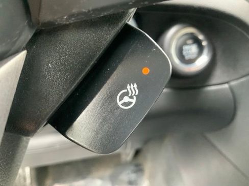 Used 2019 Subaru Ascent Limited image 22