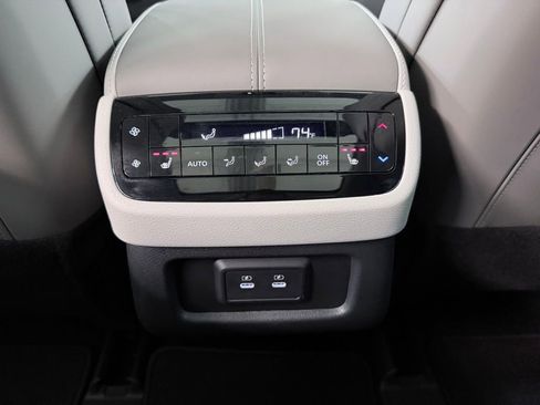Certified 2026 INFINITI QX60 Luxe w/ Cargo Package FWD image 28
