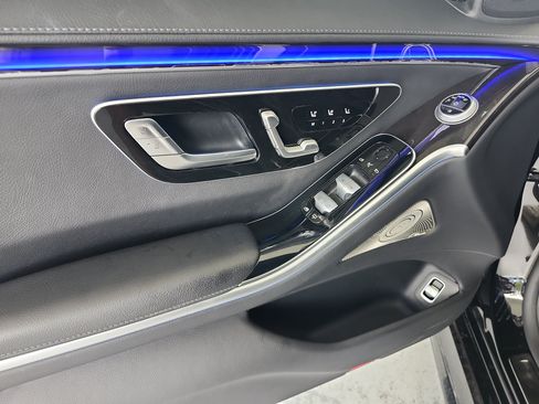 Used 2022 Mercedes-Benz S 500 4MATIC image 17