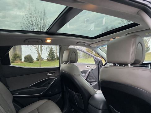 Used 2017 Hyundai Santa Fe Sport w/ 2.4L Tech Package 04 image 28