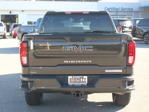 Used 2023 GMC Sierra 1500 Elevation AWD/4WD image 6
