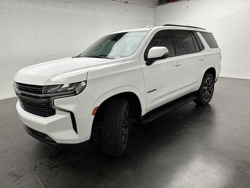 Used 2021 Chevrolet Tahoe RST w/ Luxury Package AWD/4WD image 5