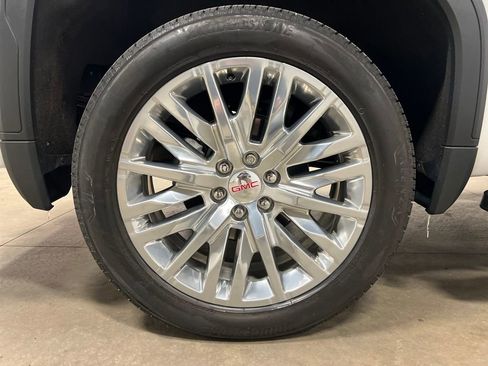 Certified 2023 GMC Sierra 1500 Denali w/ Technology Package image 10