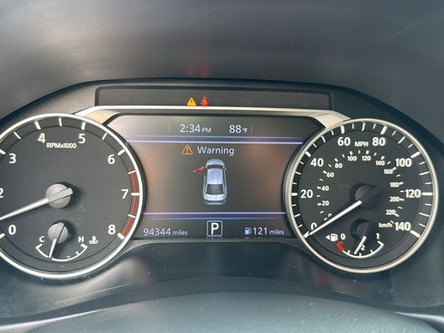 Used 2022 Nissan Altima 2.5 SR AWD/4WD image 19