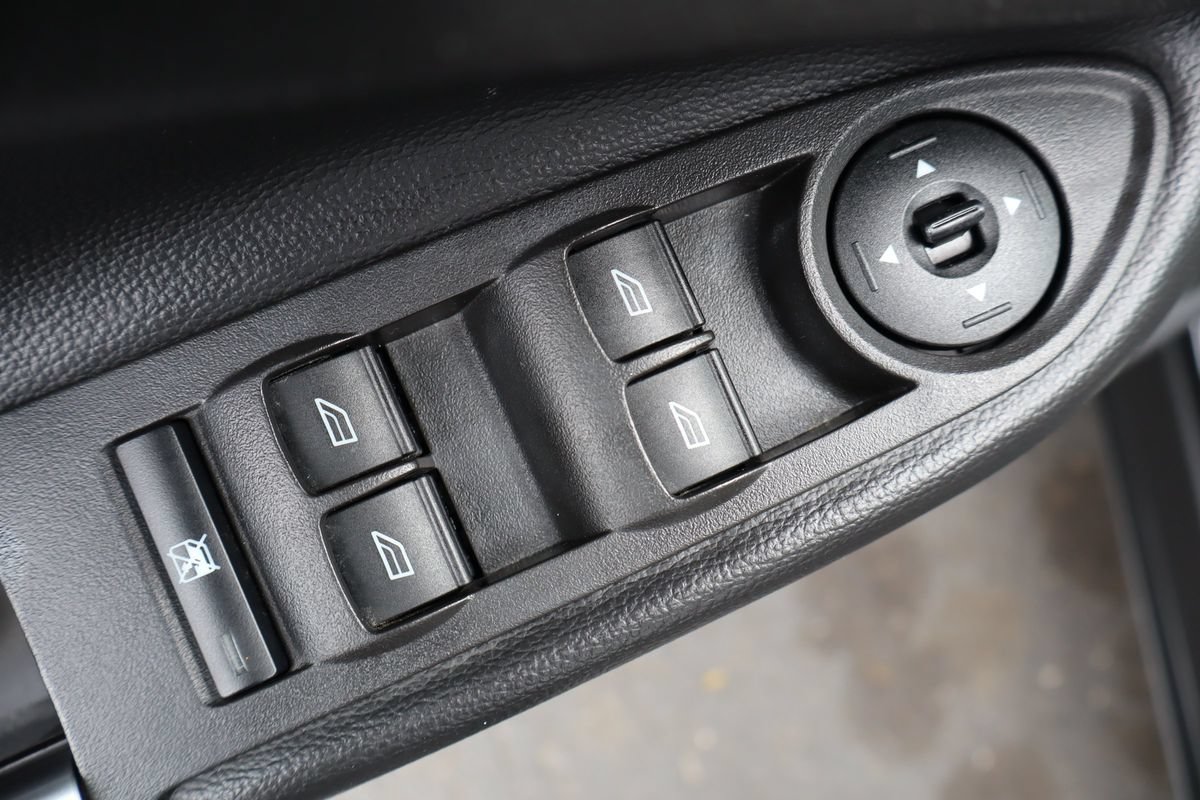 Used 2018 Ford Escape SE AWD/4WD image 27