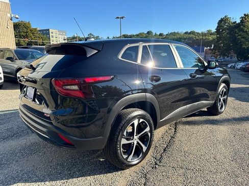 Used 2026 Chevrolet Trax RS w/ Driver Confidence Package FWD image 7