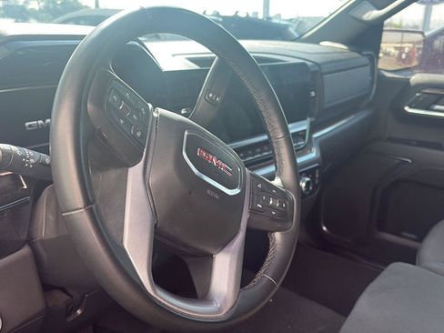 Used 2023 GMC Sierra 1500 Elevation AWD/4WD image 8