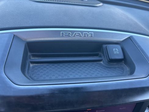 Used 2024 RAM 3500 Big Horn image 41