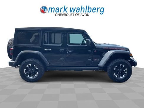 Used 2024 Jeep Wrangler Unlimited Rubicon AWD/4WD image 9