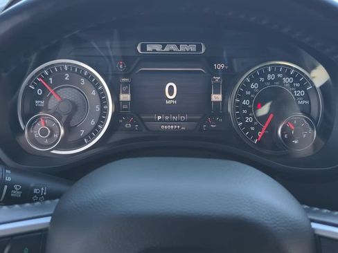 Used 2020 RAM 1500 Big Horn AWD/4WD image 16