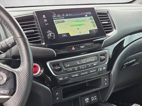 Used 2022 Honda Passport Elite image 11
