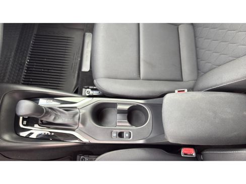 Used 2026 Toyota Corolla LE FWD image 19