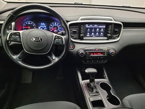 Used 2020 Kia Sorento S FWD image 22