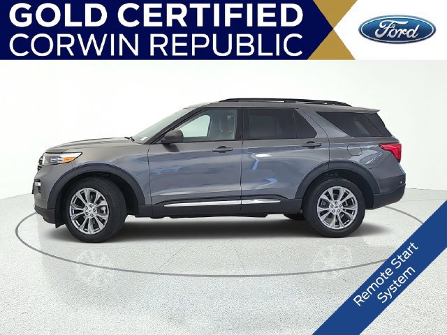 Used 2022 Ford Explorer XLT w/ Equipment Group 202A AWD/4WD image 2