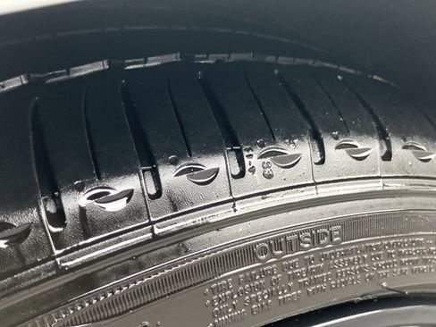 Certified 2024 Honda Accord Touring image 12