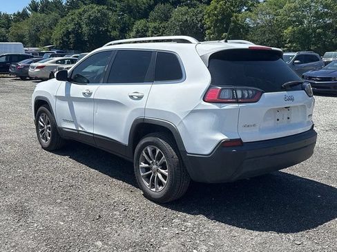 Used 2020 Jeep Cherokee Latitude Plus w/ Cold Weather Group AWD/4WD image 4