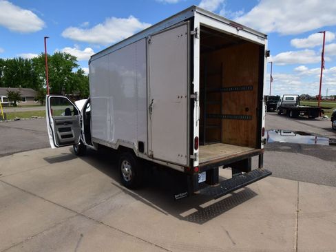 Used 2019 Ford E-350 and Econoline 350 Super Duty w/ Power Windows & Locks Group image 19