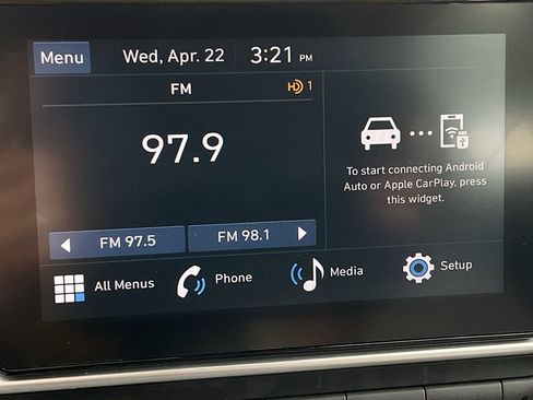 Used 2025 Hyundai Venue SEL FWD image 32