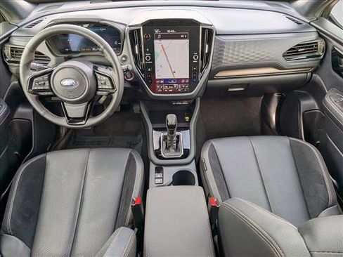 Used 2025 Subaru Forester Touring image 17