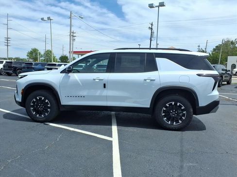 New 2026 Chevrolet Traverse Z71 w/ Enhanced Driving Package AWD/4WD image 6