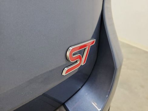 Used 2020 Ford Explorer ST w/ ST High-Performance Pack image 8