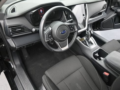 Used 2022 Subaru Legacy Premium image 9