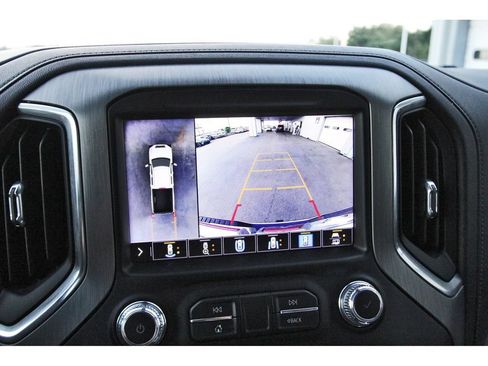 Used 2022 GMC Sierra 2500 Denali w/ Technology Package AWD/4WD image 27