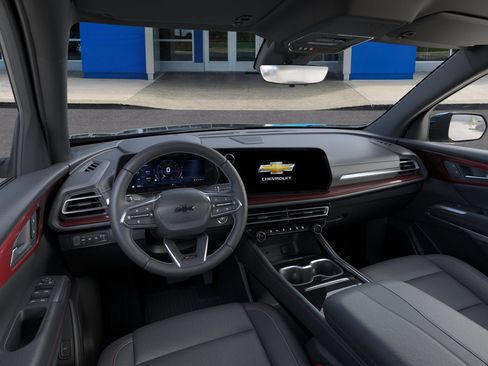 New 2026 Chevrolet Traverse Z71 w/ Driver Confidence Package AWD/4WD image 39