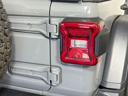 Used 2021 Jeep Wrangler Unlimited Rubicon 4xe w/ Steel Bumper Group image 34