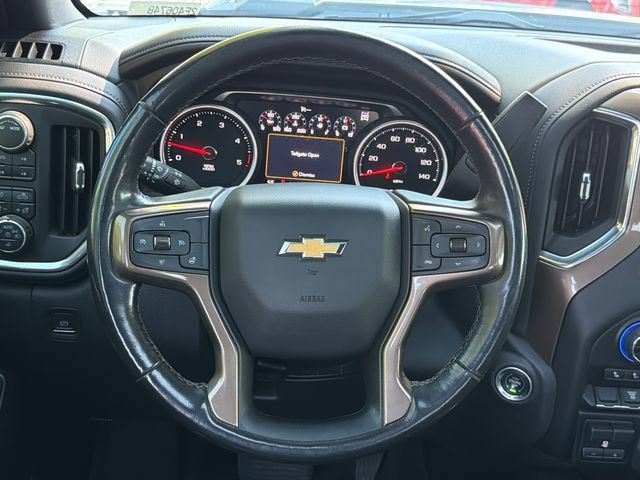 Used 2022 Chevrolet Silverado 2500 High Country AWD/4WD image 23