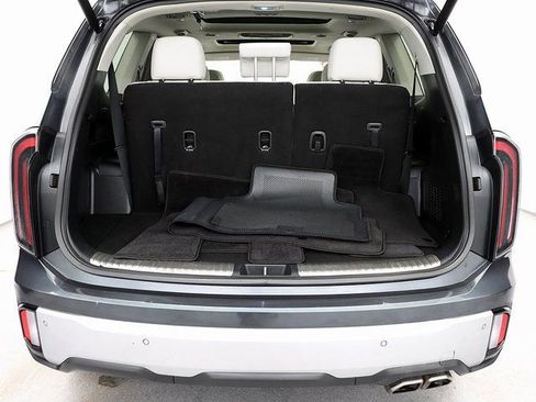 Used 2024 Kia Telluride SX image 29