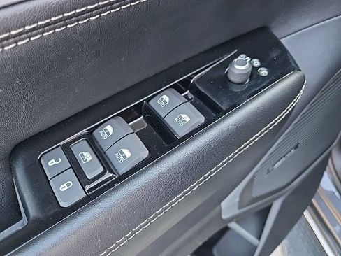 Used 2024 Jeep Wagoneer Series II image 34