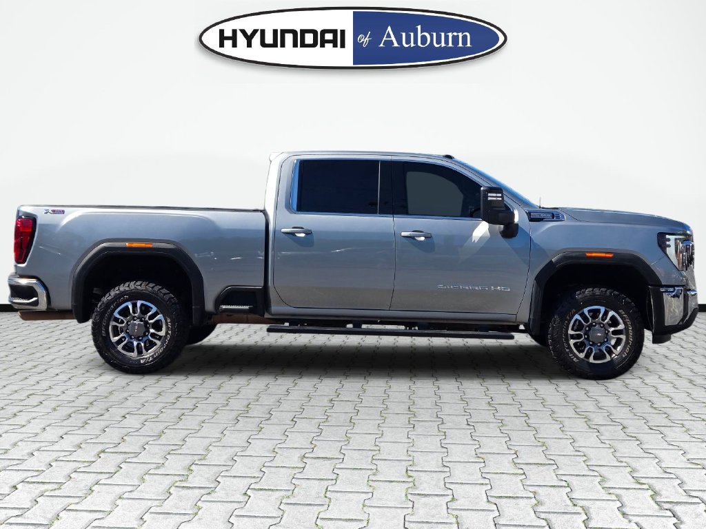 Used 2024 GMC Sierra 2500 SLE w/ SLE Value Package; AWD/4WD image 4