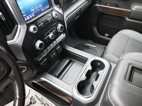 Used 2022 GMC Sierra 1500 Elevation image 22