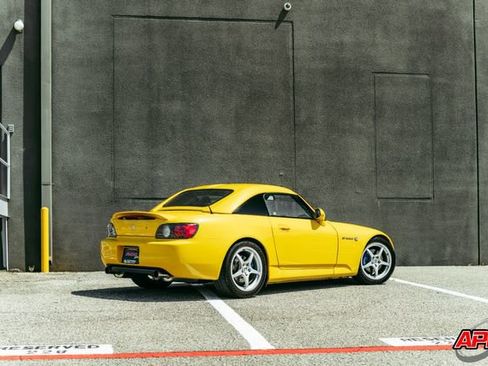 Used 2001 Honda S2000 image 21