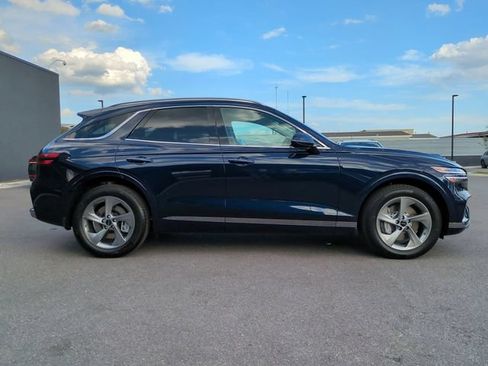 Certified 2026 Genesis GV70 2.5T AWD/4WD image 3
