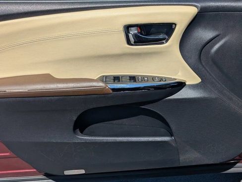 Used 2015 Toyota Avalon XLE FWD image 10