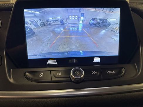 Used 2020 Chevrolet Blazer LT image 15