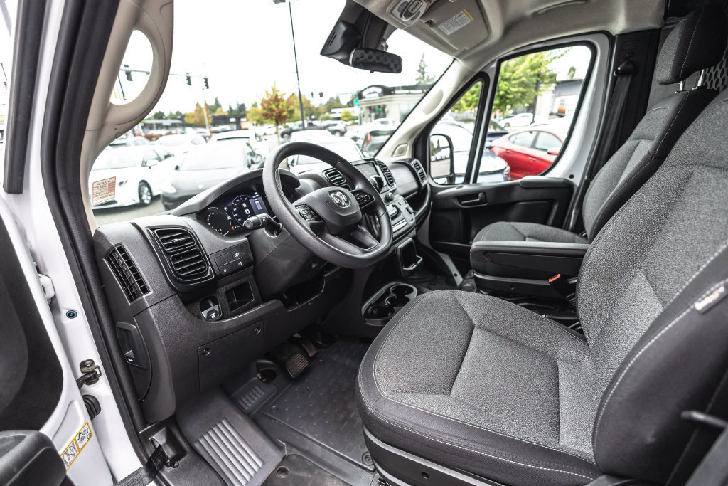 Used 2025 RAM ProMaster 2500 w/ U-Haul Equipment Group FWD image 16