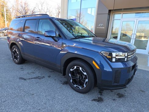 Certified 2025 Hyundai Santa Fe SEL image 1