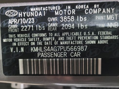 Used 2023 Hyundai Elantra SEL w/ Convenience Package image 33