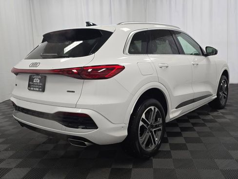 New 2025 Audi Q5 Premium image 6