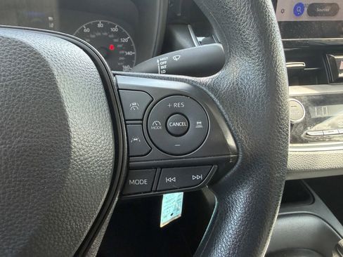 Used 2024 Toyota Corolla LE image 25