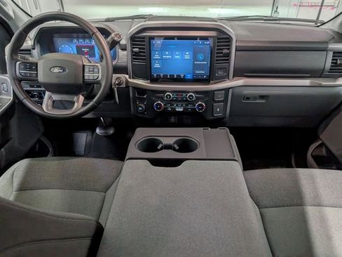 Used 2025 Ford F150 XLT w/ Equipment Group 301A Standard image 12